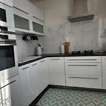 Sunny Center Apartment, Free Parking * Pieszczany