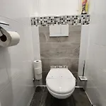Sunny Center Apartment, Free Parking بييشتِني