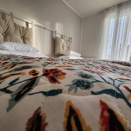 Apartament Sunny Center Apartment, Free Parking *